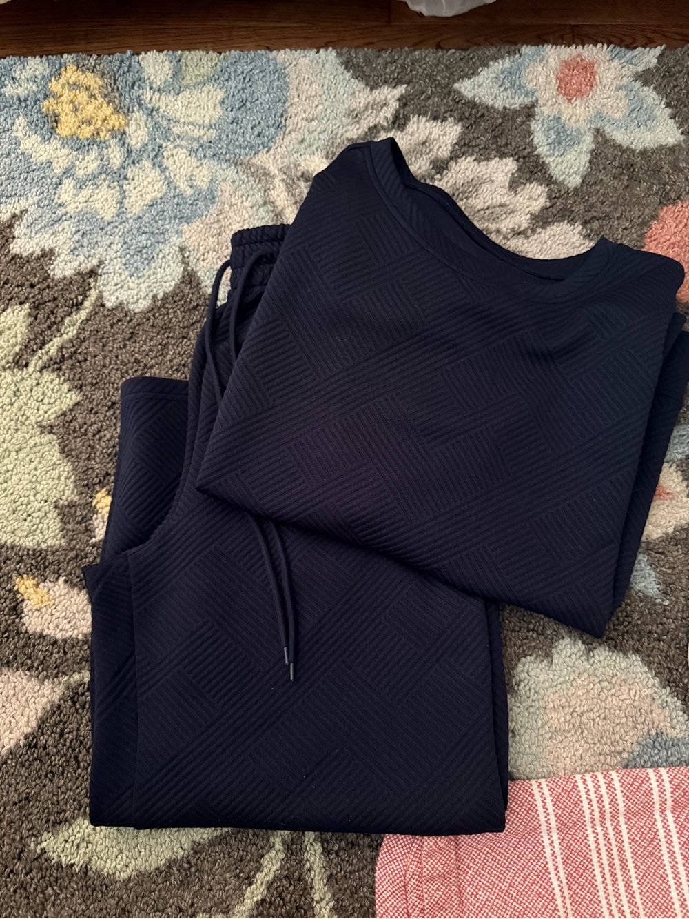 Women's Ankle Crop pants and top